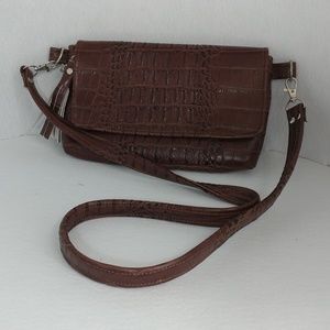 NWT Brown Croc Textured Faux Leather Crossbody Bag